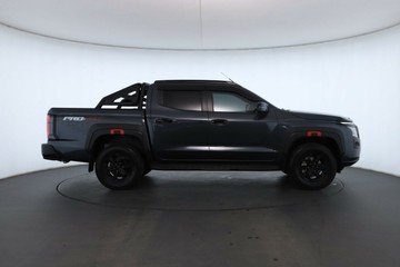 https://vehicle-cdn.autoleague.cloud/30355_2993826_3.jpg