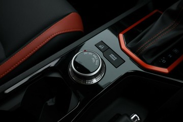 https://vehicle-cdn.autoleague.cloud/30355_2993826_31.jpg