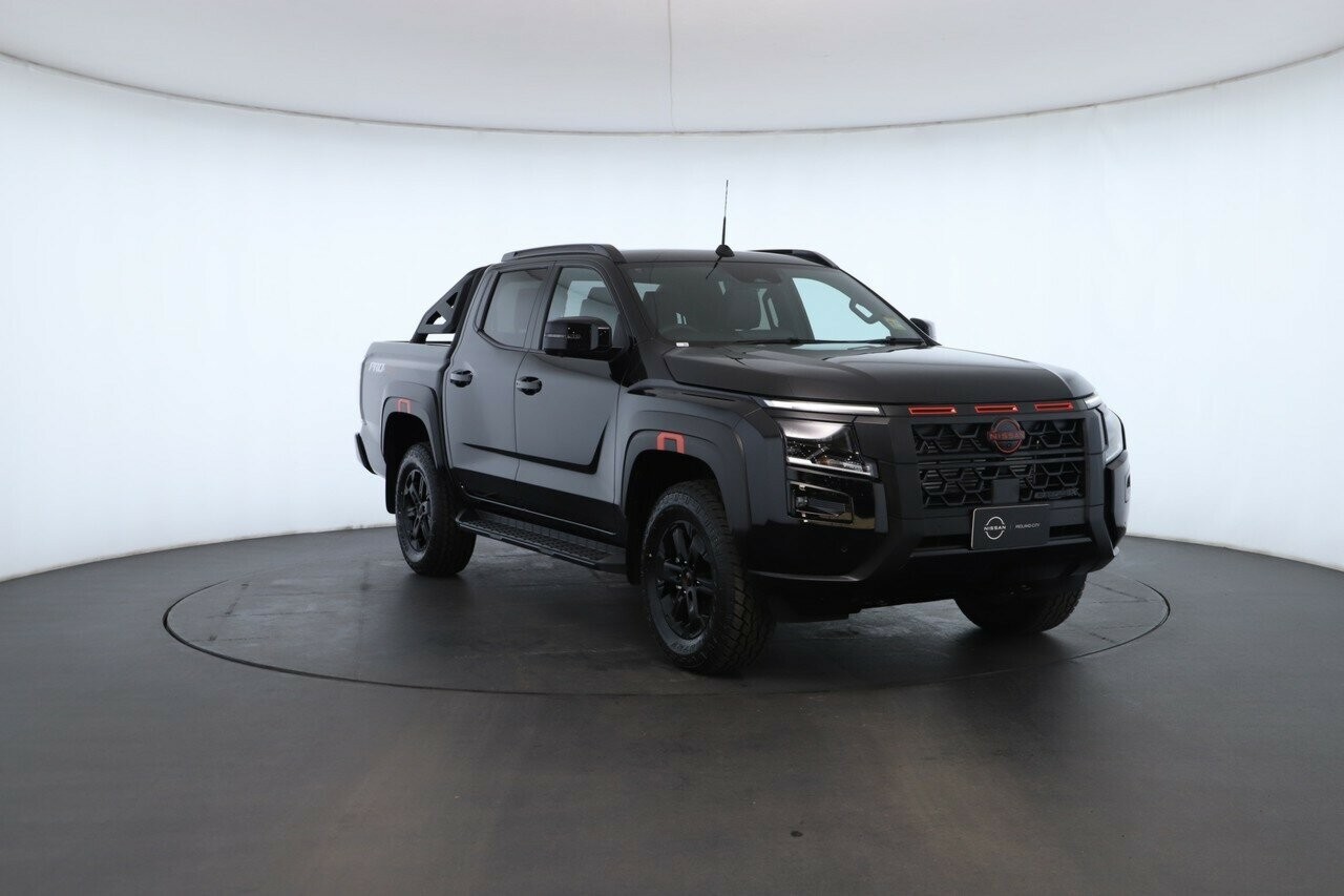 Nissan Navara image 4