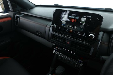 https://vehicle-cdn.autoleague.cloud/30355_2993867_23.jpg