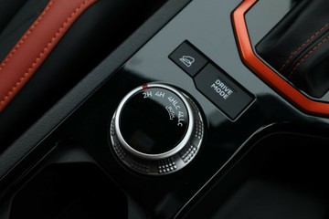 https://vehicle-cdn.autoleague.cloud/30355_2993867_30.jpg