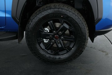https://vehicle-cdn.autoleague.cloud/30355_2993867_4.jpg