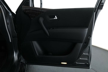 https://vehicle-cdn.autoleague.cloud/30355_3001491_19.jpg