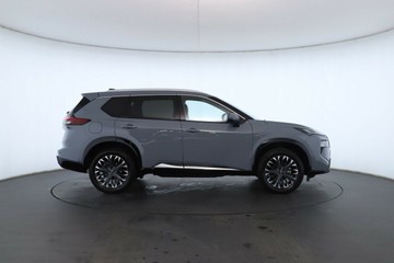 https://vehicle-cdn.autoleague.cloud/30355_3002176_2.jpg