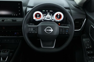 https://vehicle-cdn.autoleague.cloud/30355_3002176_21.jpg