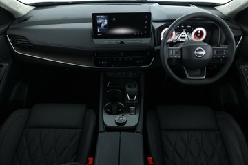 https://vehicle-cdn.autoleague.cloud/30355_3002176_37.jpg