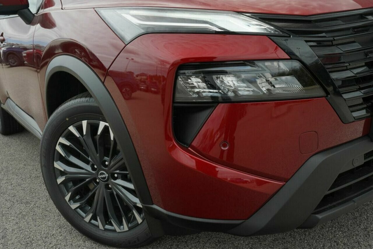 Nissan X-trail image 2