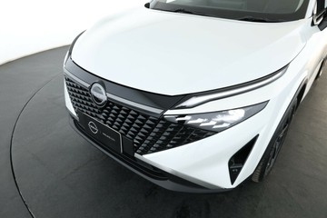 https://vehicle-cdn.autoleague.cloud/30355_3003239_10.jpg