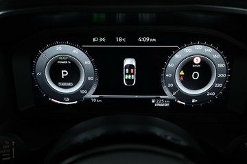https://vehicle-cdn.autoleague.cloud/30355_3003239_22.jpg