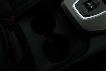 https://vehicle-cdn.autoleague.cloud/30355_3003239_30.jpg