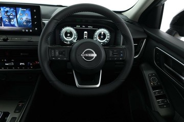 https://vehicle-cdn.autoleague.cloud/30355_3003270_19.jpg