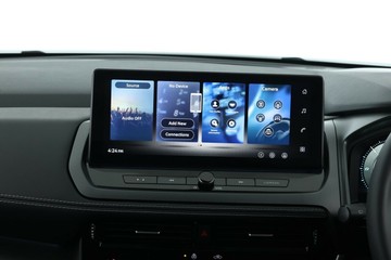 https://vehicle-cdn.autoleague.cloud/30355_3003270_23.jpg