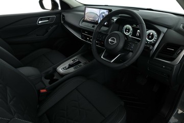 https://vehicle-cdn.autoleague.cloud/30355_3003270_6.jpg