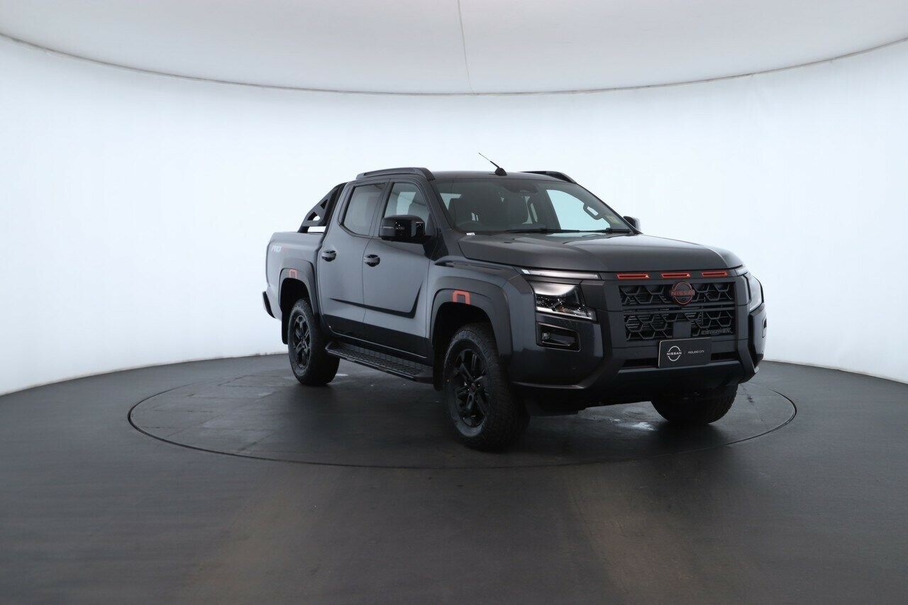 Nissan Navara image 4