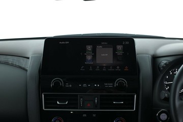 https://vehicle-cdn.autoleague.cloud/30355_3004358_24.jpg
