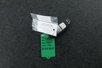 https://vehicle-cdn.autoleague.cloud/30355_3004358_36.jpg