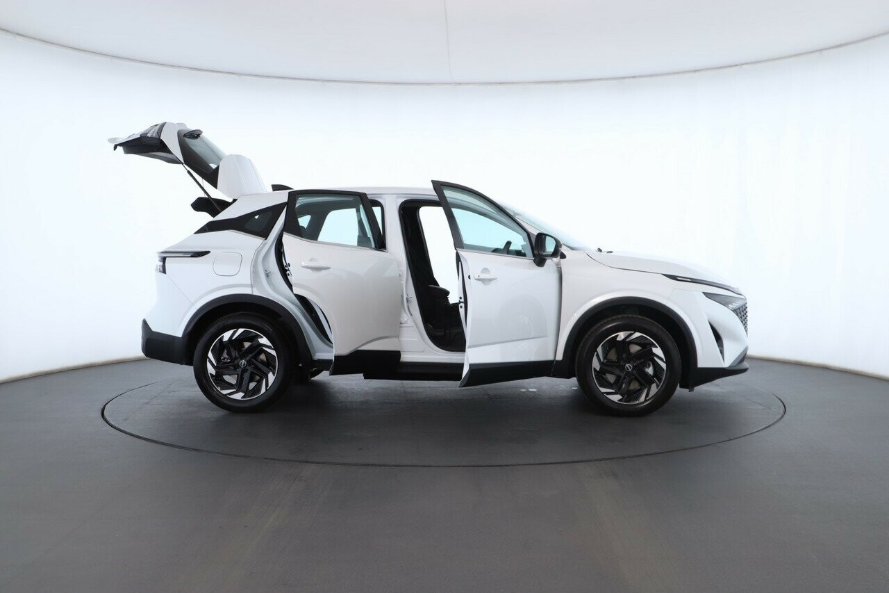Nissan Qashqai image 2