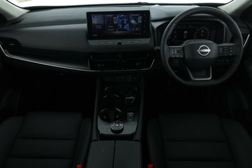 https://vehicle-cdn.autoleague.cloud/30355_33012608_34.jpg