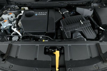https://vehicle-cdn.autoleague.cloud/30355_33012608_6.jpg