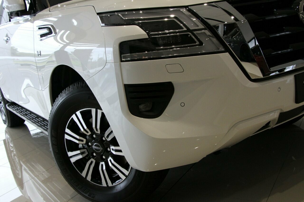 Nissan Patrol image 2