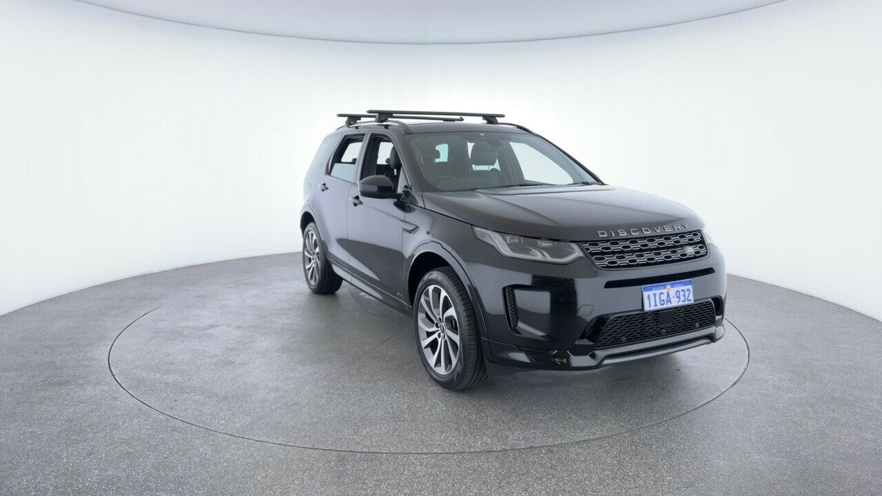 Land Rover Discovery Sport image 4