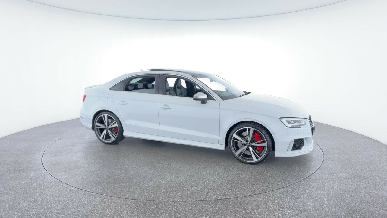 Audi Rs 3 image 2