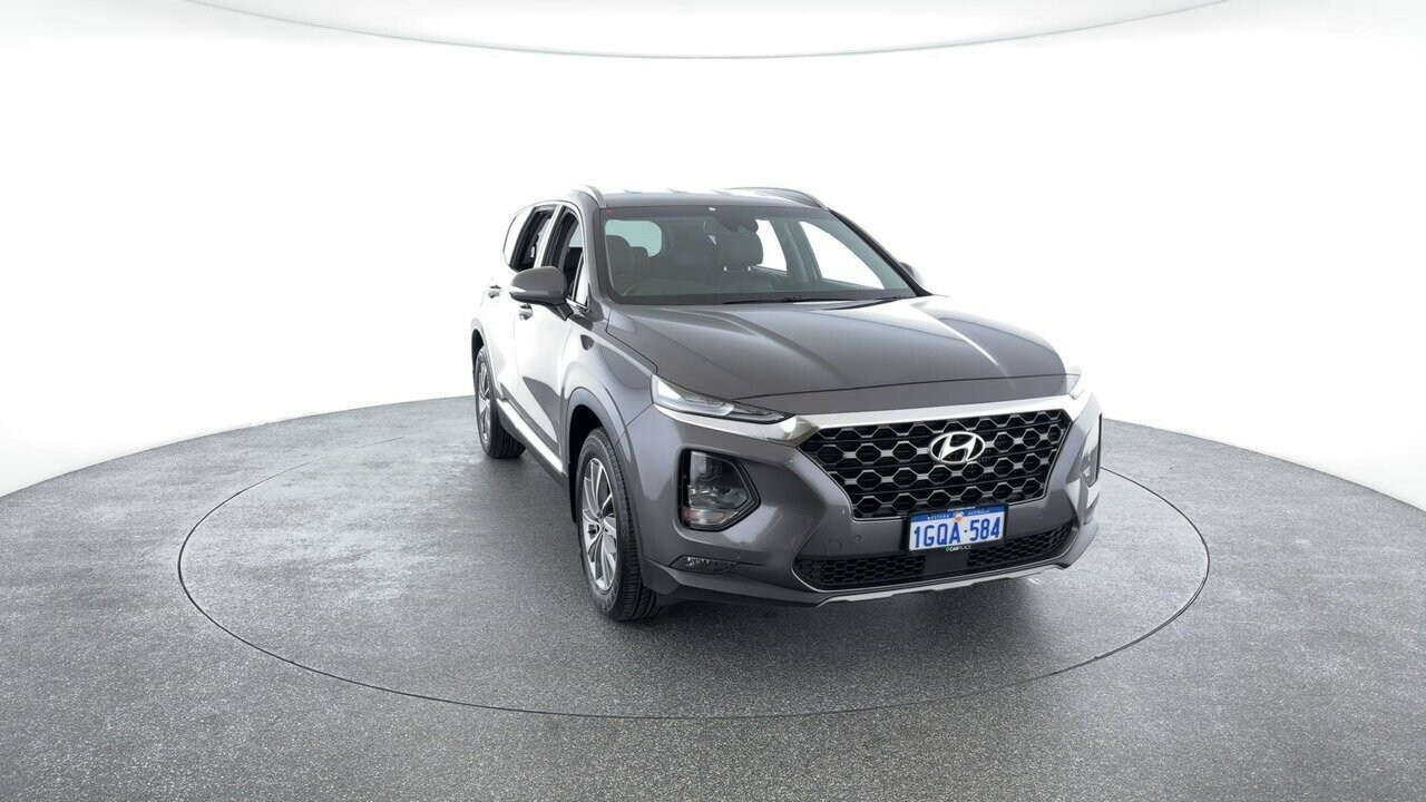Hyundai Santa Fe image 4