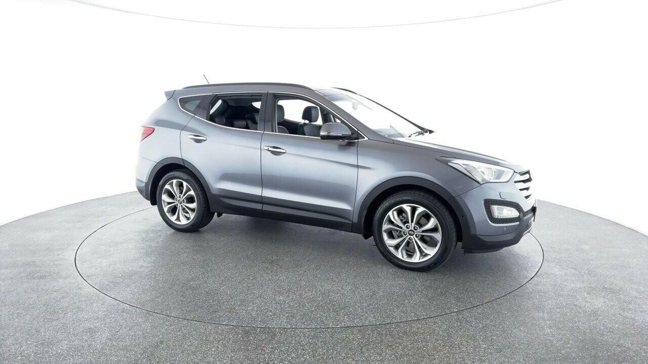 Hyundai Santa Fe image 2
