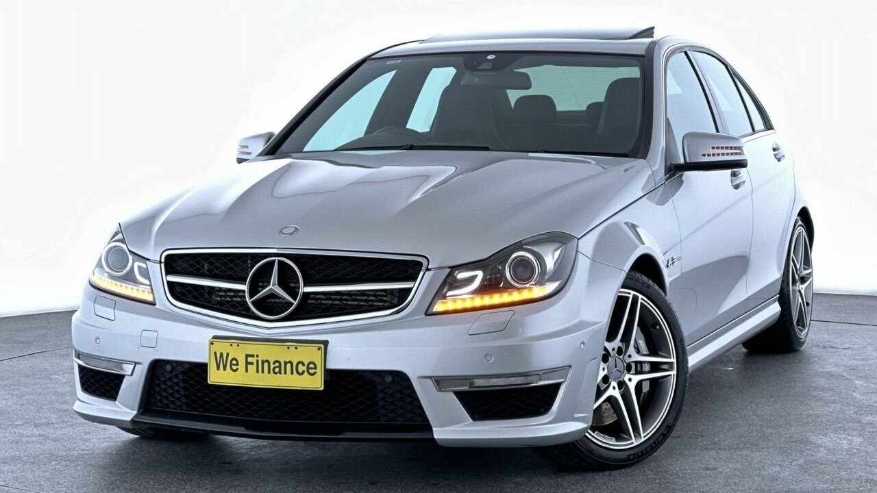 Mercedes Benz C-class image 1