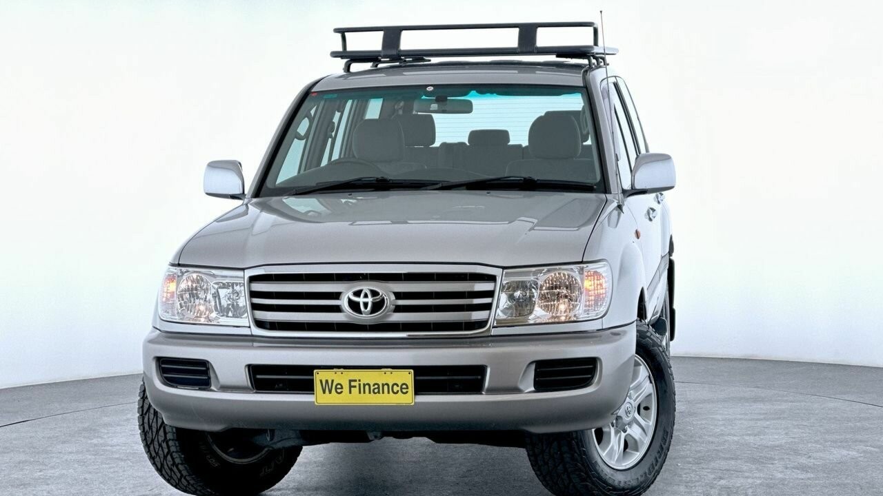 Toyota Landcruiser image 1