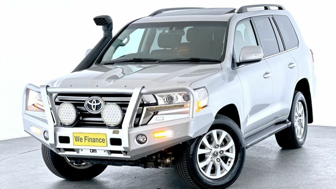 Toyota Landcruiser image 1