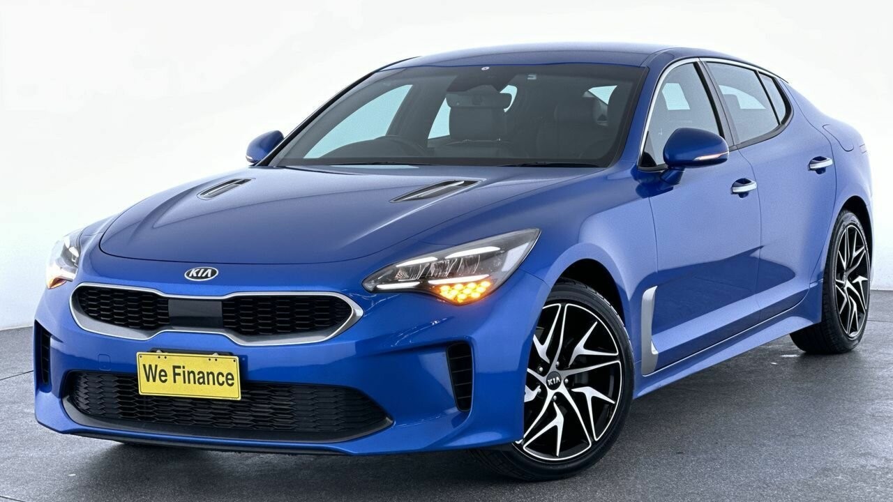 Kia Stinger image 1