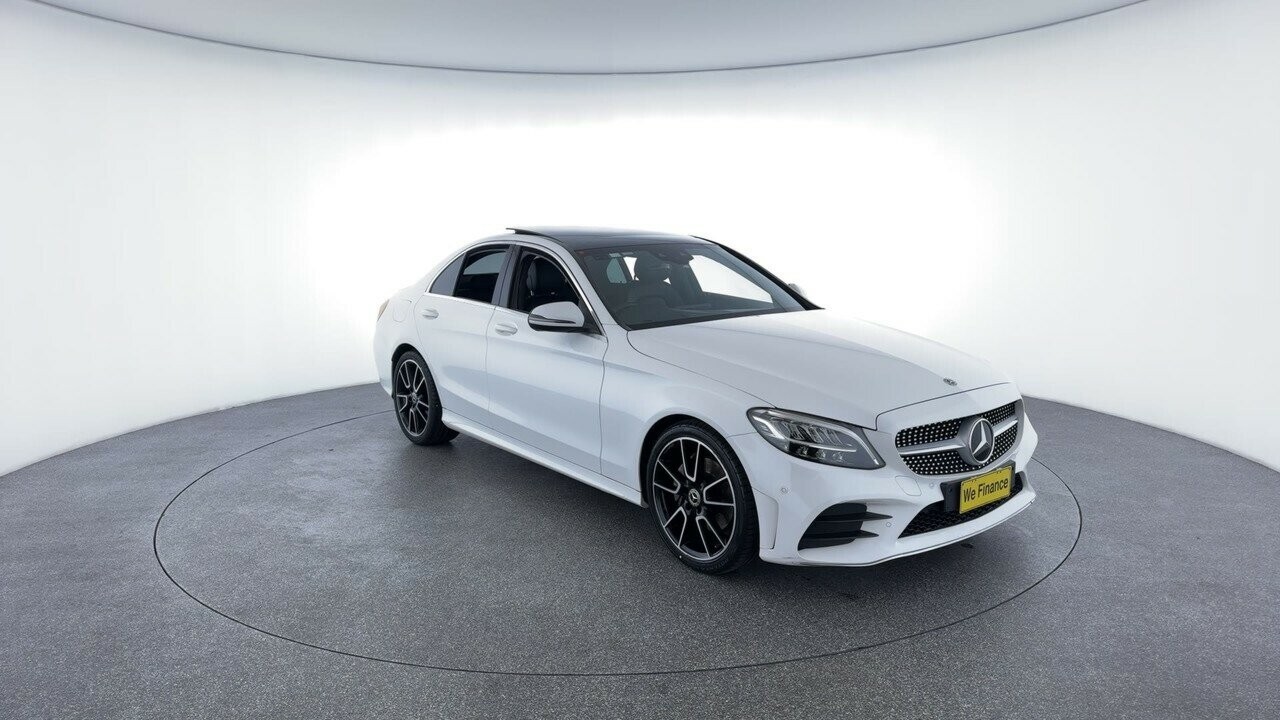 Mercedes Benz C-class image 3