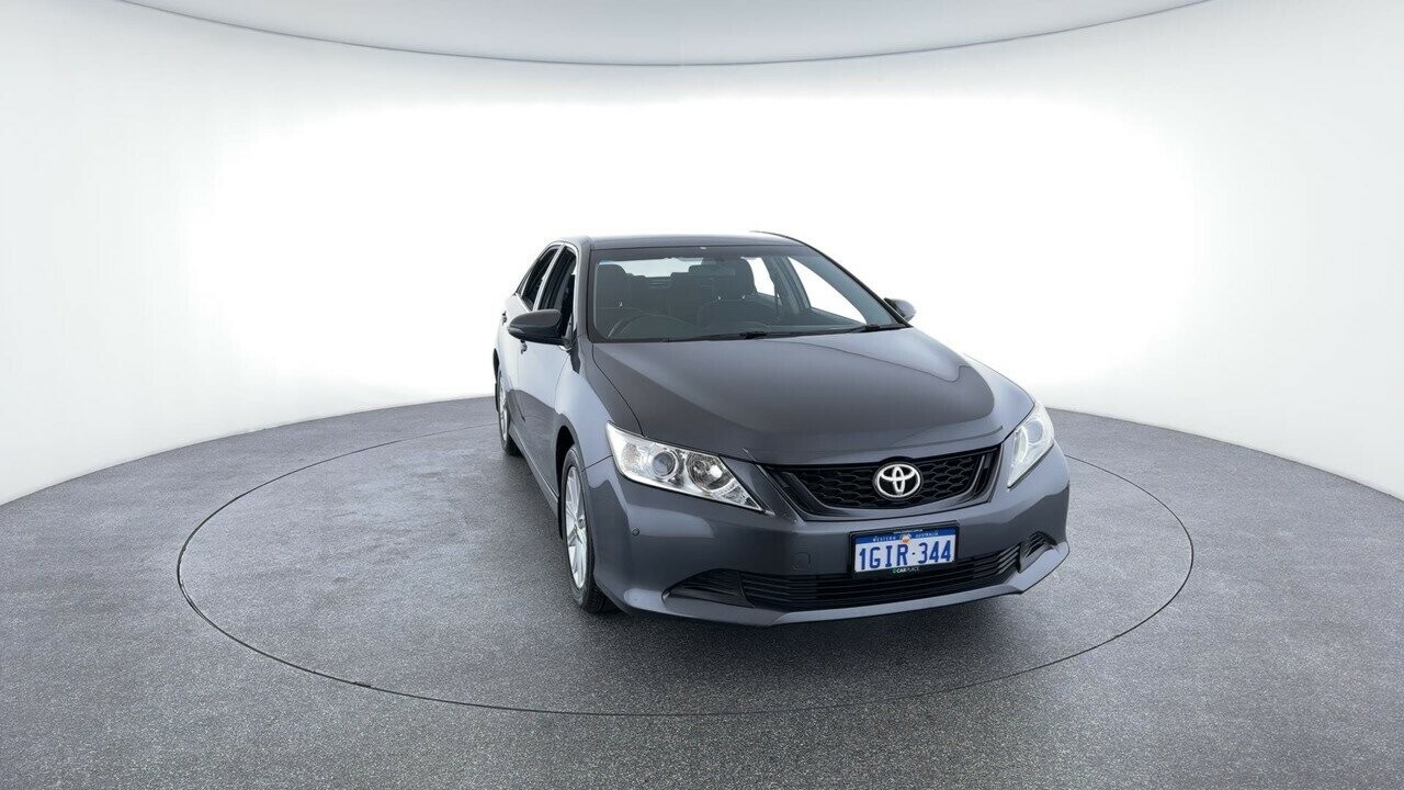 Toyota Aurion image 4