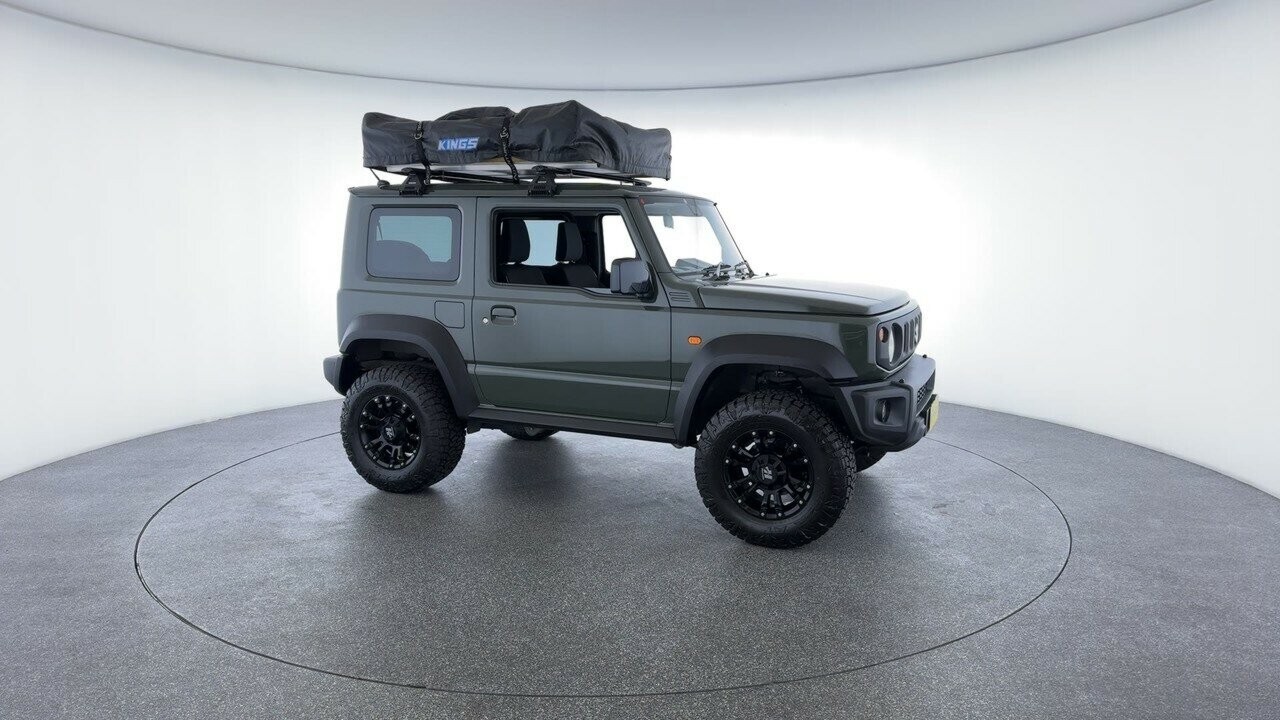 Suzuki Jimny image 2