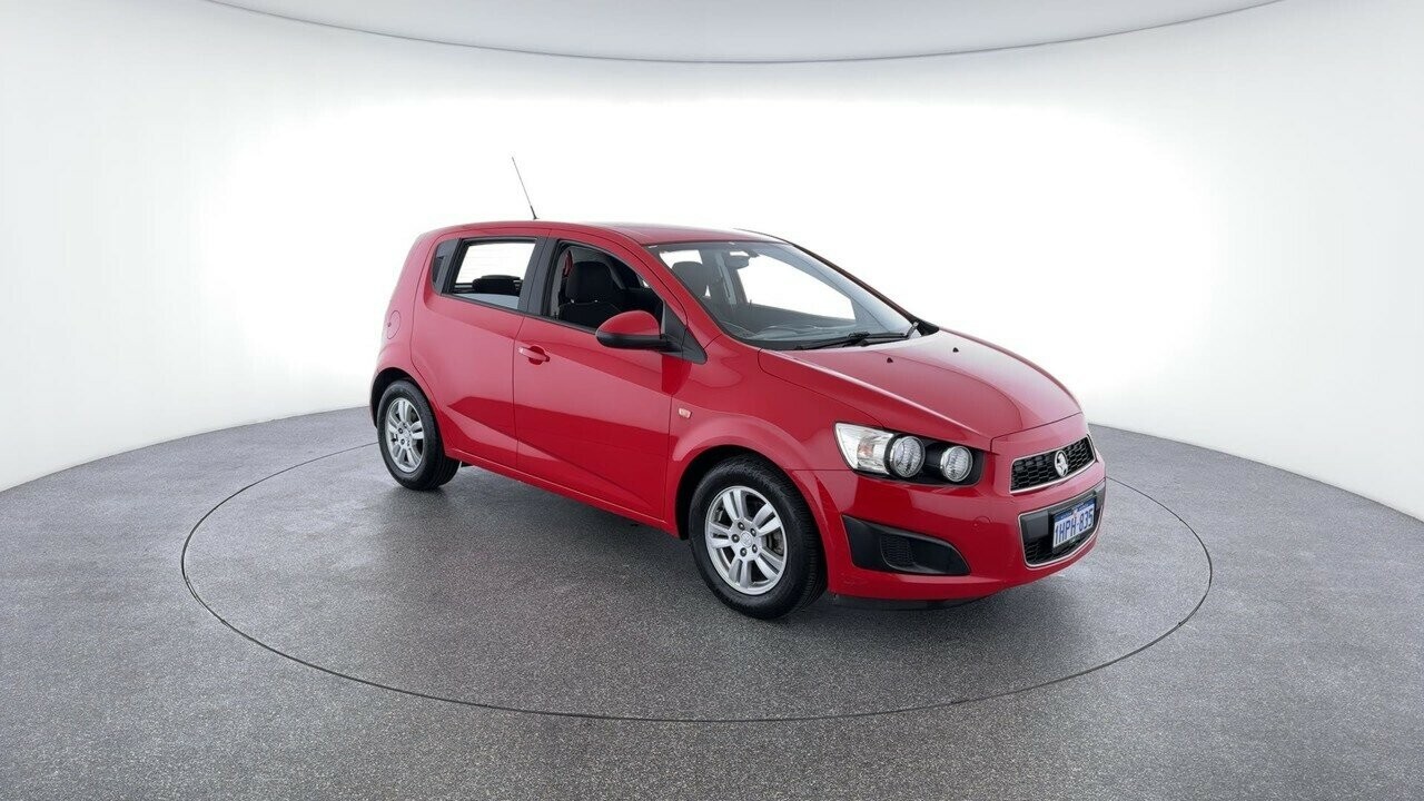 Holden Barina image 3