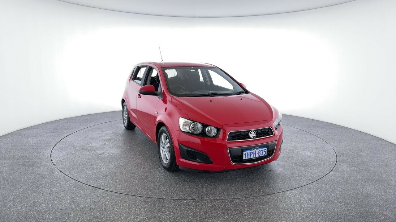 Holden Barina image 4