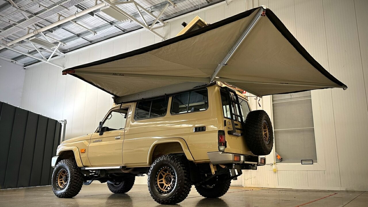 Toyota Landcruiser image 4