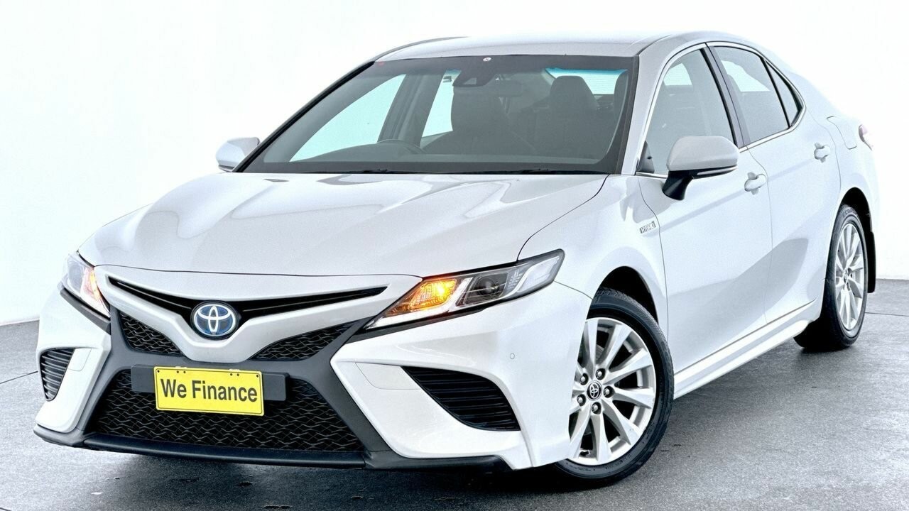 Toyota Camry image 1