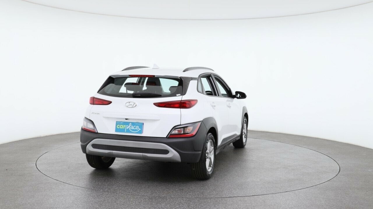 Hyundai Kona image 3