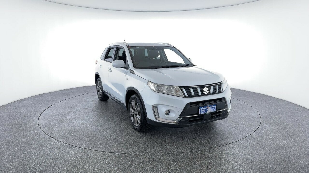 Suzuki Vitara image 4