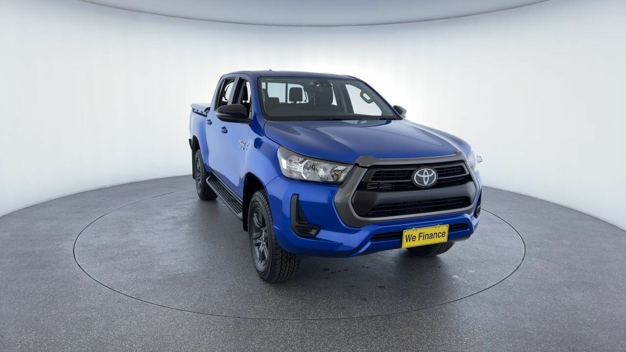 Toyota Hilux image 4