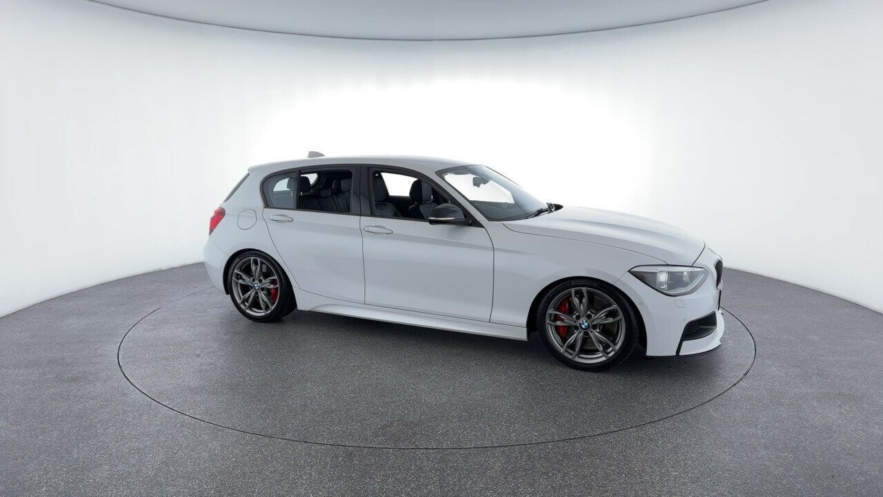 BMW 1 Series image 2