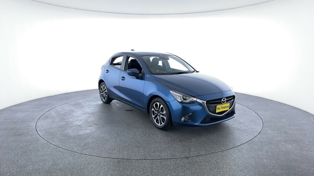 Mazda 2 image 3