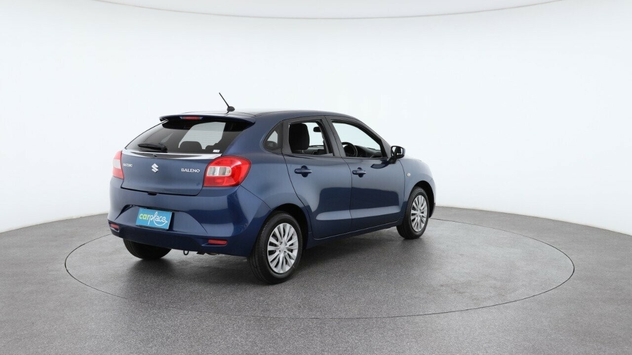 Suzuki Baleno image 4