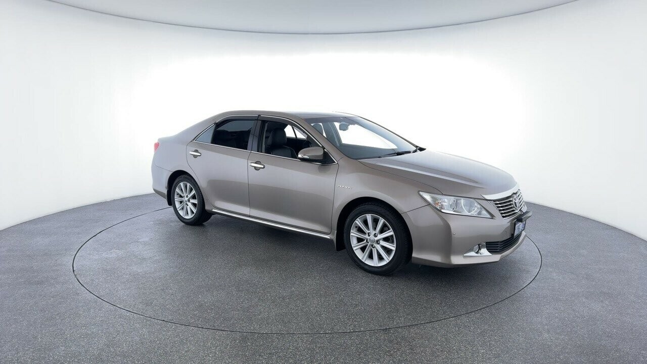 Toyota Aurion image 2