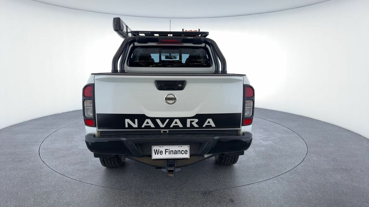 Nissan Navara image 4