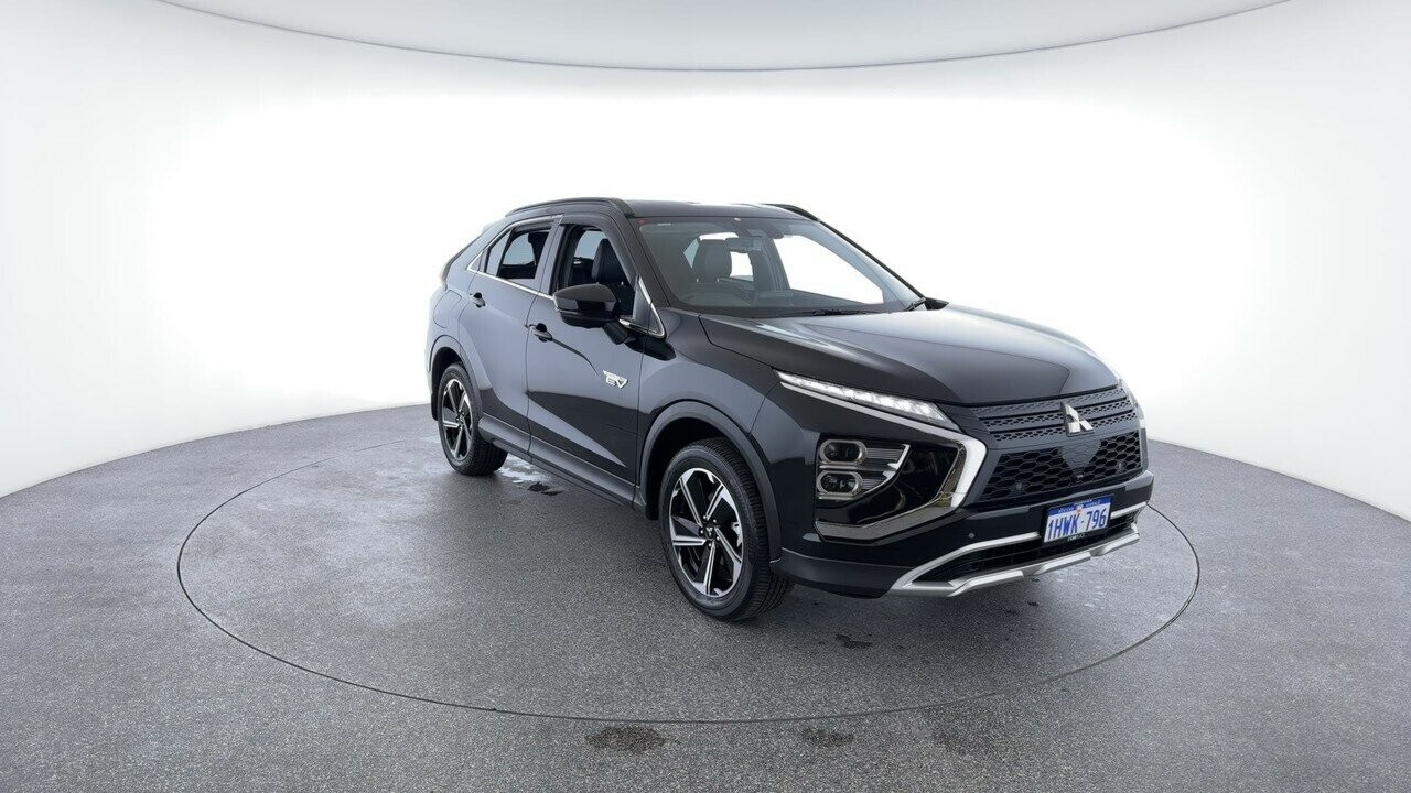 Mitsubishi Eclipse Cross image 3