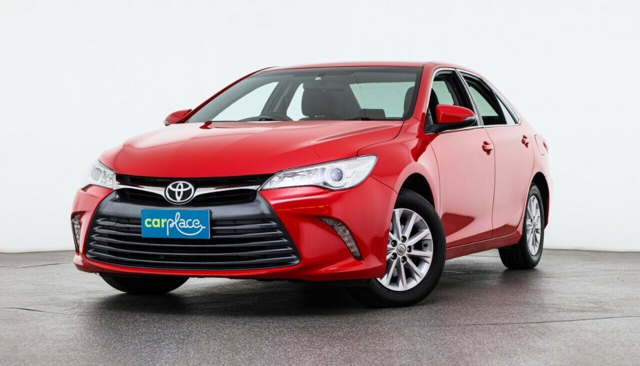 Toyota Camry image 1