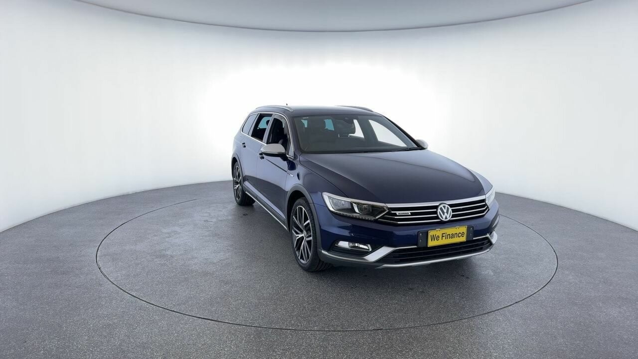 Volkswagen Passat image 4